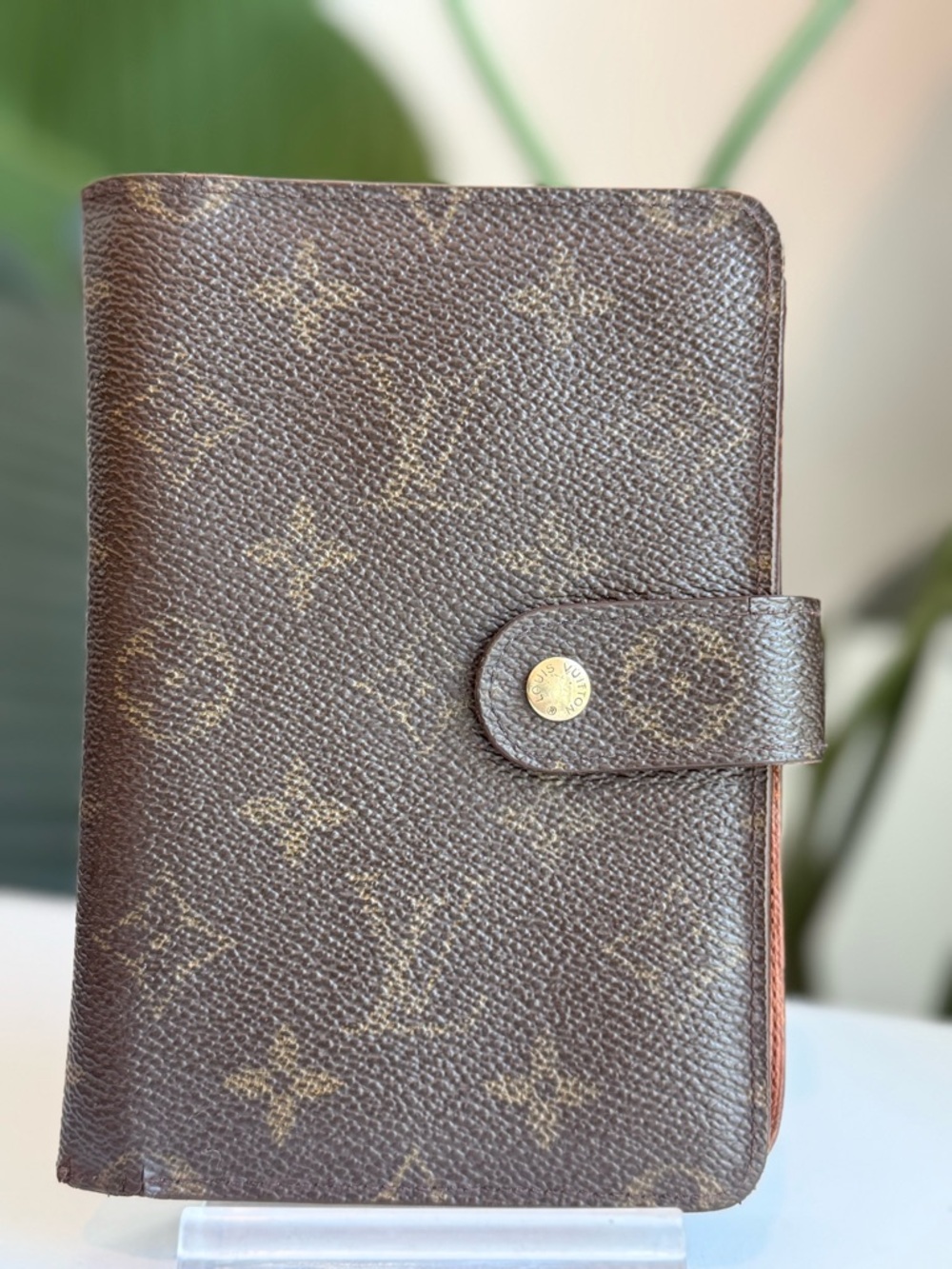Louis Vuitton ‘Monogram Porte Papier Zippe Wallet ‘